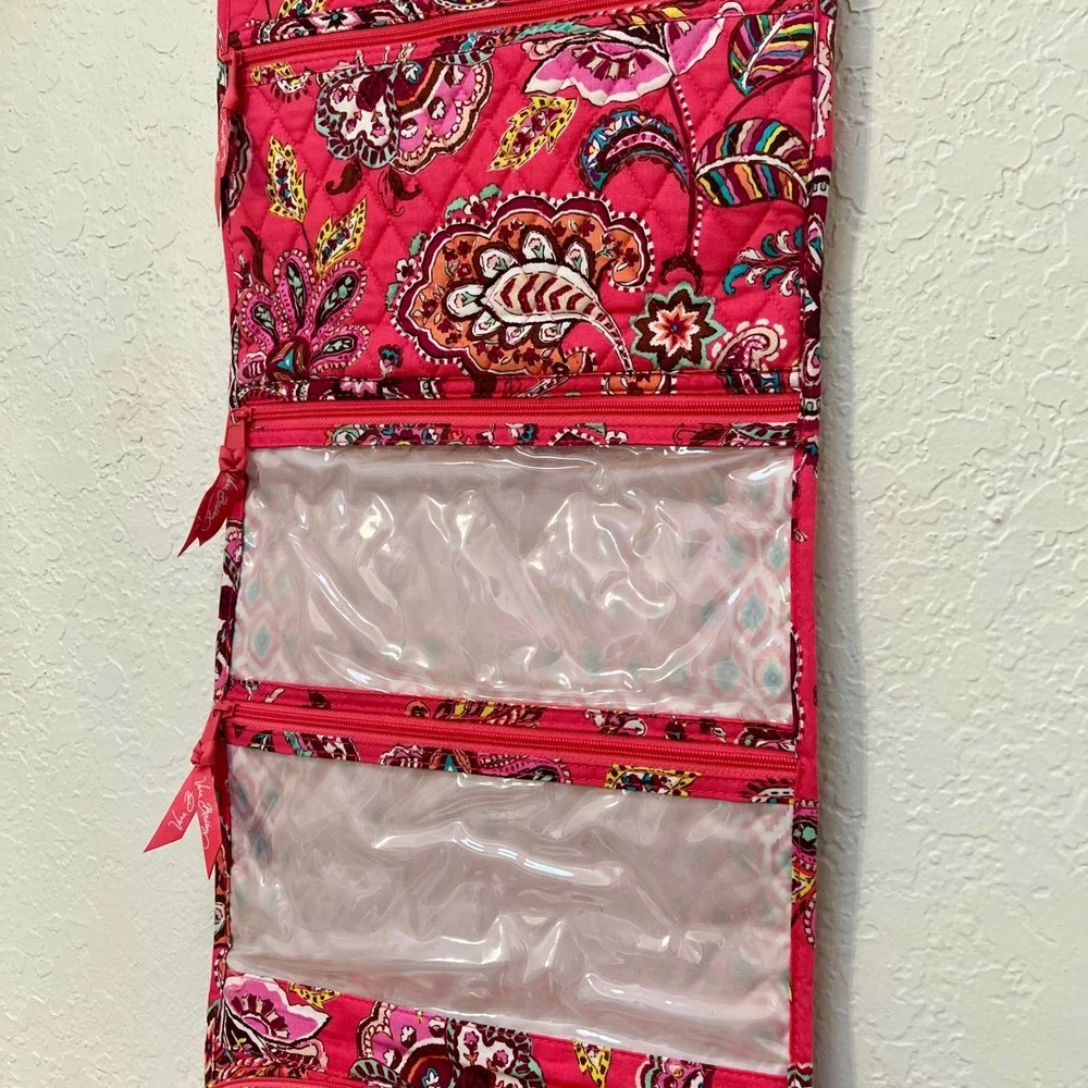 Vera Bradley Call Me Coral Hanging Travel Organizer Paisley Quilted Toiletry Bag